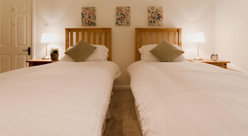 Blue Bell Cottage Ollerton Room photo
