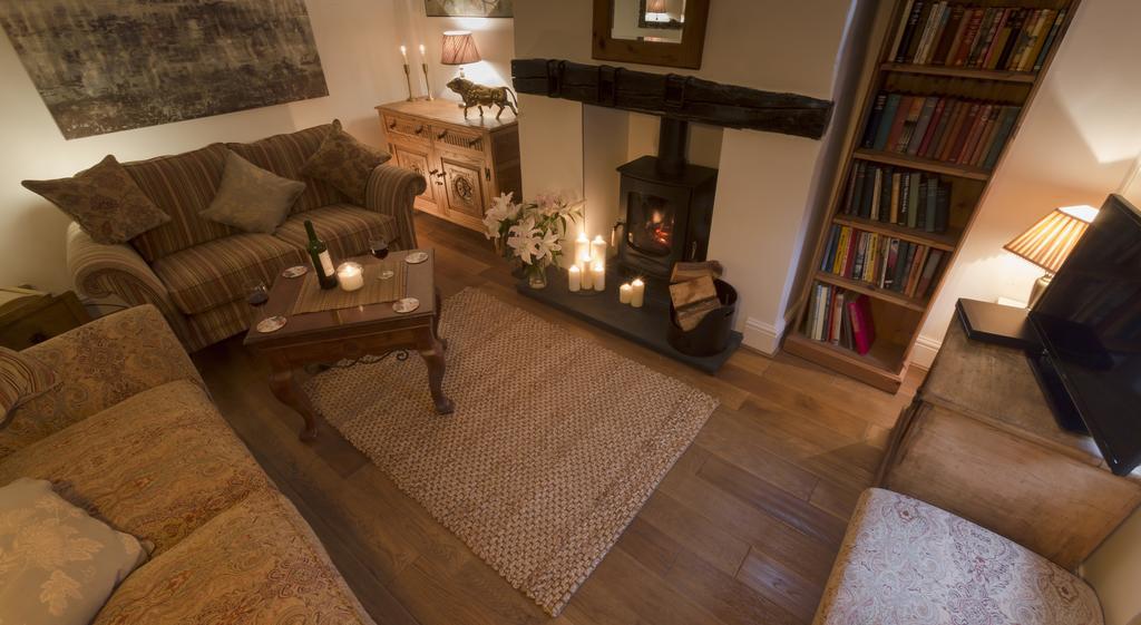 Blue Bell Cottage Ollerton Room photo
